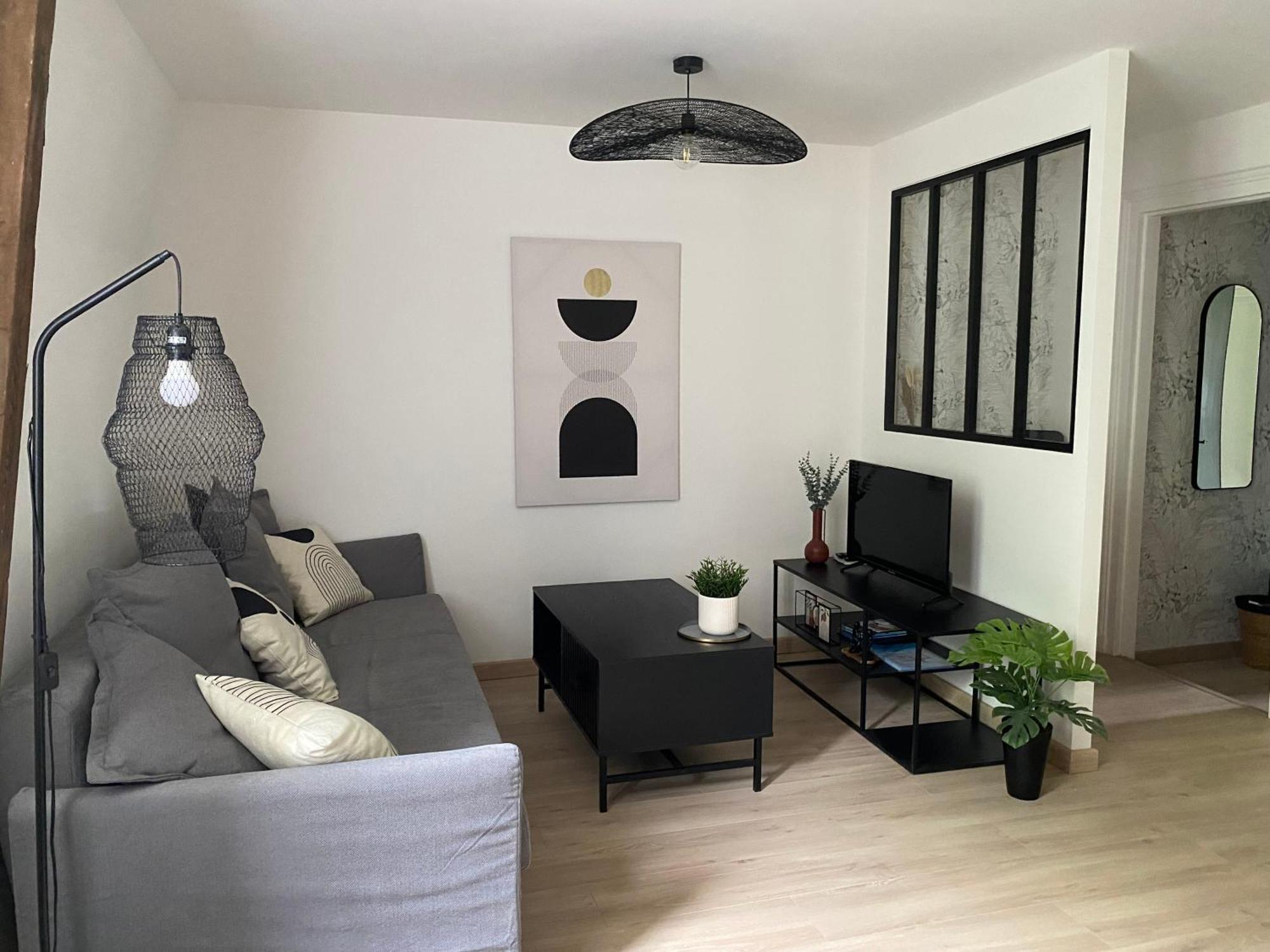 Ferienwohnung L'Atelier D'Arches Charleville-Mézières Exterior foto
